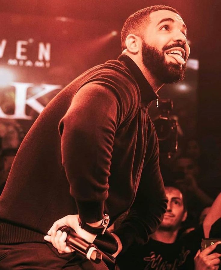 Background Drake Wallpaper