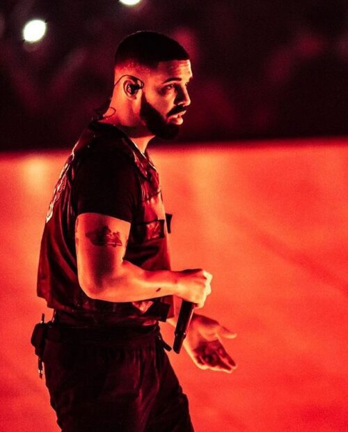 Background Drake Wallpaper