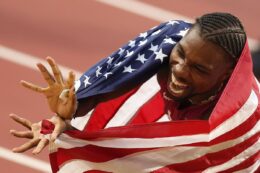 Noah Lyles Desktop Wallpaper