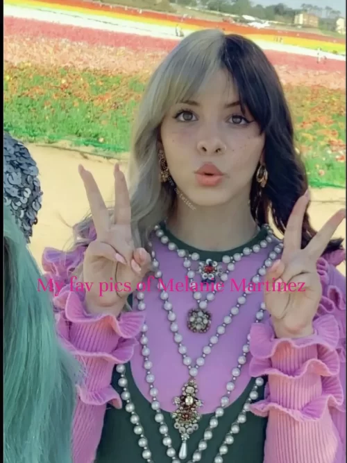 Melanie Martinez Wallpaper